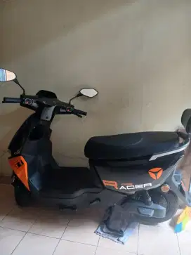 Sepeda listrik Yadea GT 30