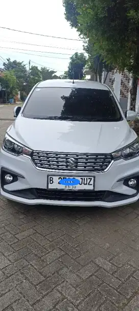 Suzuki New Ertiga GL Manual putih 2019