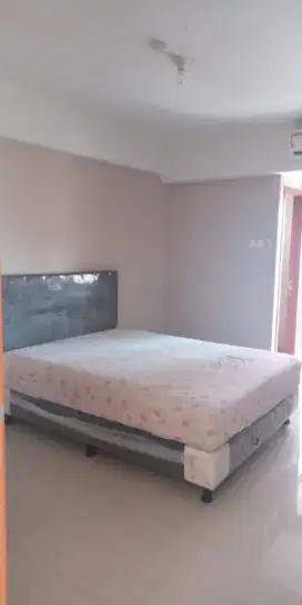 Disewakan apartemen tipe studio bersih murah jakarta barat