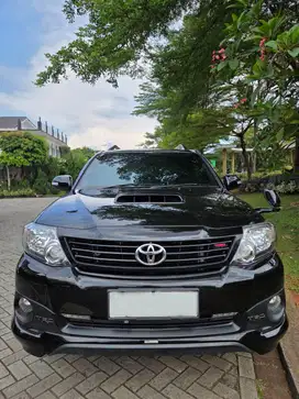 2015 Toyota Fortuner VNT TRD