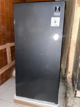 Kulkas 1 Pintu (AQUA)