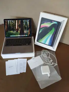 MacBook Pro M1 8/256 Fullset iBox
