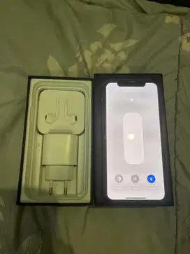 Dijual Iphone 11 Pro 256GB Green Mulus Lengkap Terdaftar Face id OFF