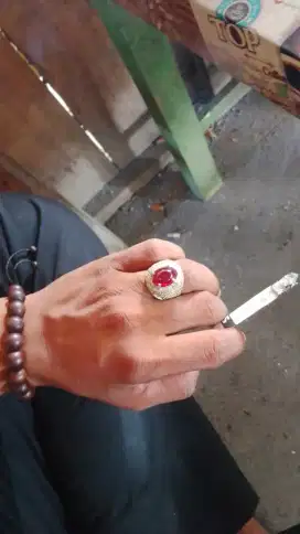 batu cincin merah delima siam