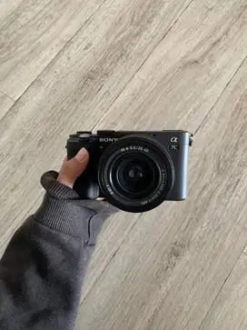 KAMERA SONY A7C + LENSA FE 28-60MM