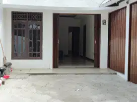 Dikontrakan ruko/rumah pinggir jalan
