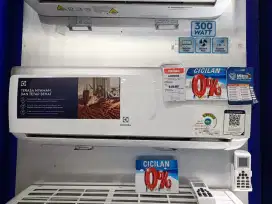 Kredit Kredivo Ac Electrolux 1/2PK Low watt Bunga 0 Tanpa Dp