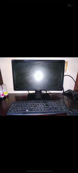 Di jual satu set komputer i5 windows 10 dan printer Epson 3110