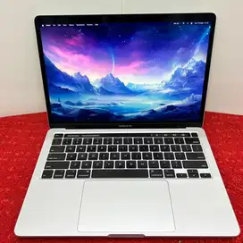 Macbook Pro 13 inch, 2020 Two Thunderbolt 3 ports MXK72