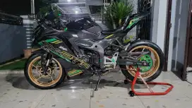 Kaqasaki ZX 2021 ABS