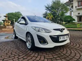 Mazda 2 type R 1.5 Automatic 2011