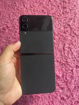 Samsung zflip 4 8/256 gb