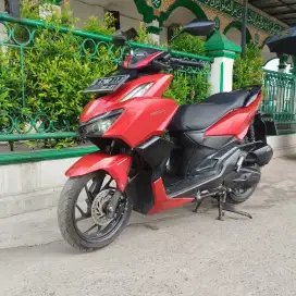 [Pajak On] Honda Vario 160 CC Istimewa 2022