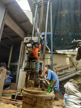 Menerima pembuatan sumur bor