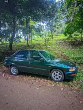 Daihatsu charade classy tahun 1994