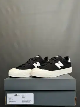 NEW BALANCE BB100 BLACK (BNIB)