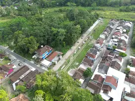 Dekat Pasar Jangkang, Area Perumahan Kaliurang Cocok Hunian kost Villa