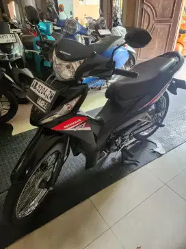 Dp100rb revo injection 2023 hitam tunai // kredit Gbm
