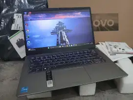 Lenovo Slim 3 Core i3 RAM 8GB Fullset