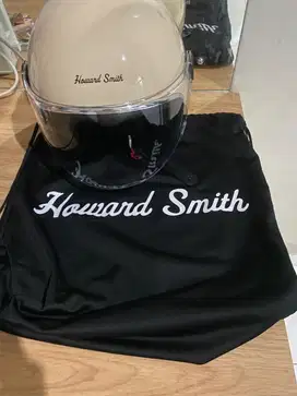 Helm howard smith