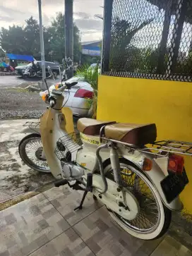 Honda c70 thn 81