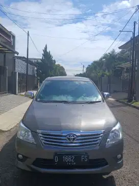 Innova G AT Solar Istimewa