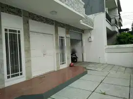 Rumah Siap Huni Tingkat, dekat Kuningan , Kemang, SCBD, Rasuna Said ,