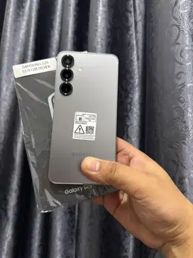 Samsung S25 12/256Gb
