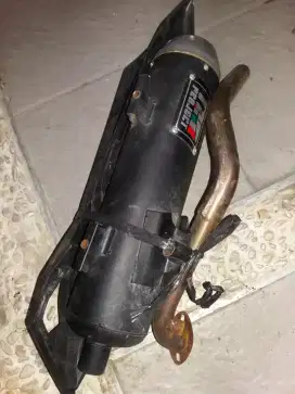 Di jual borongan knalpot dan tutup filter udara vario murah 200 nego