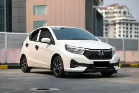 (Dp 10jt - Km 28rb) Honda Brio Satya 1.2 cvt 2023 like a new