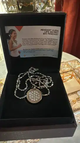 KALUNG PENDANT AURA