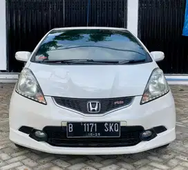 Honda jazz rs 2010 matic
