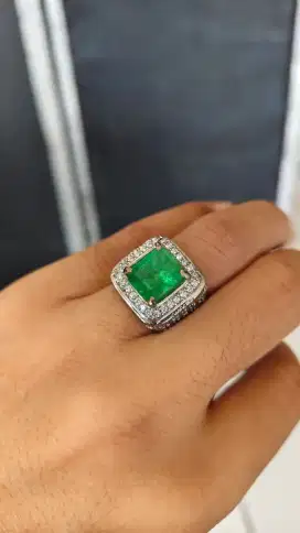 Natural Emerald Beryl Zamrud Colombia 6.88crt sudah Lab Memo dari IGL