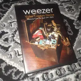 DVD WEEZER Video Capture Device Treasures From th Vault 1991 - 2002
