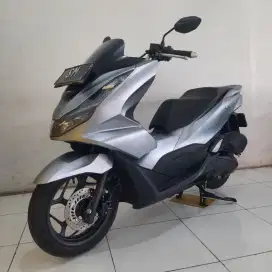 Honda PCX 160 CBS Tahun 2024