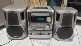 Speaker compo AIWA bisanya AUX,radio,mic suara bass mantap