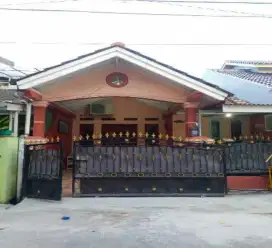 Di jual rumah murah & strategis di Villa Indah Permai Bekasi Utara