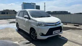 [OLXMOBBI] DP Rendah Toyota Avanza 1.5 New Veloz Bensin-AT 2015 EOK