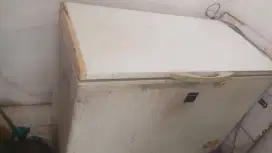Jual Freezer Sharp bekas