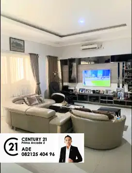 Rumah Dijual Segera Inc Swimming Pool di Kebayoran Bintaro GB-15556