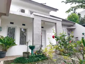 Rumah Hook 2 Lantai Design Modern Di Cluster Maharaja Depok
