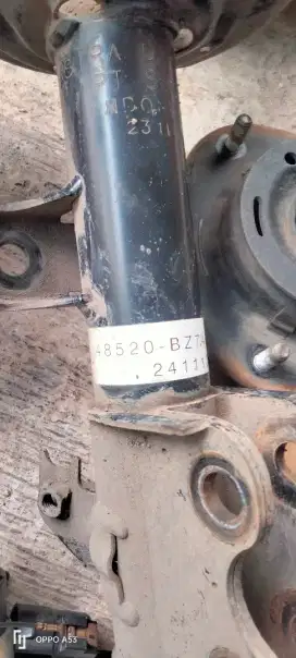 Shockbreaker depan Avanza