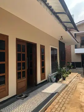 Disewakan Paviliun Permata Hijau