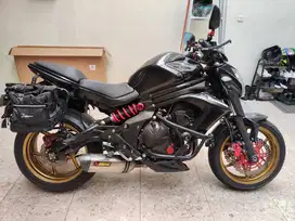 KAWASAKI ER6N ISTINEWA LOW KM ORIGINAL