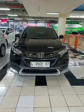 Honda HRV Spesial Edition 2019 facelift Hitam