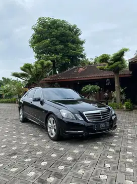 Mercy Mercedes benz W212 E250 Avantgarde CGI 2011