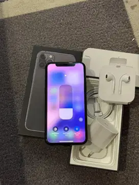 Dijual Iphone 11 Pro 256GB Grey Mulus Lengkap Terdaftar