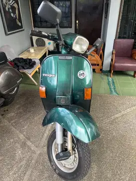 Vespa Exclusive 2 Tahun 1995