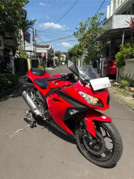 Kawasaki Ninja 250 fi LOW KM istimewa