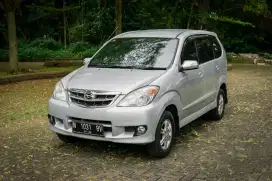 Daihatsu Xi Deluxe Matic 2010. Xenia. Xi. Deluxe. AT.